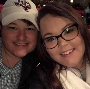 Meet your Posher, Cole